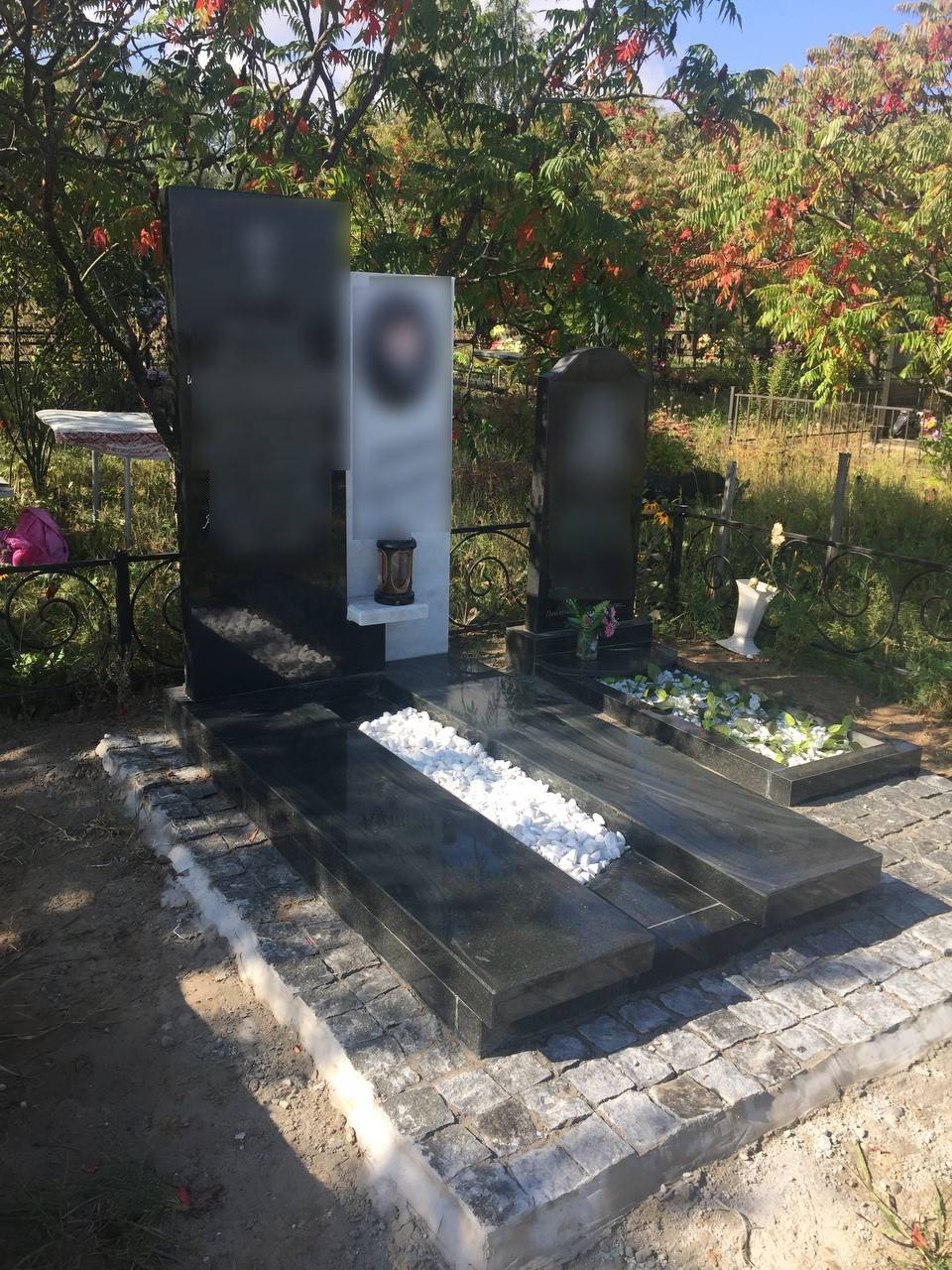 Одинарні місця поховання — фото 29